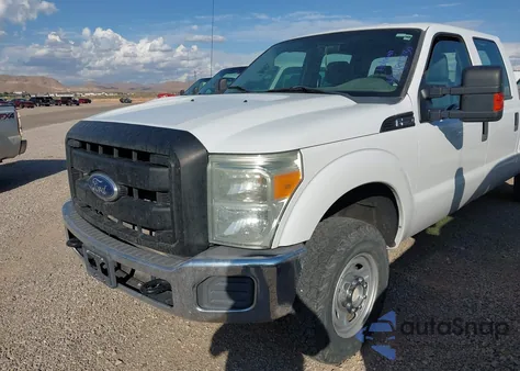 2012 Ford F-250 Xl z USA, uszkodzony, nr VIN 1FT7W2B61CEA40766